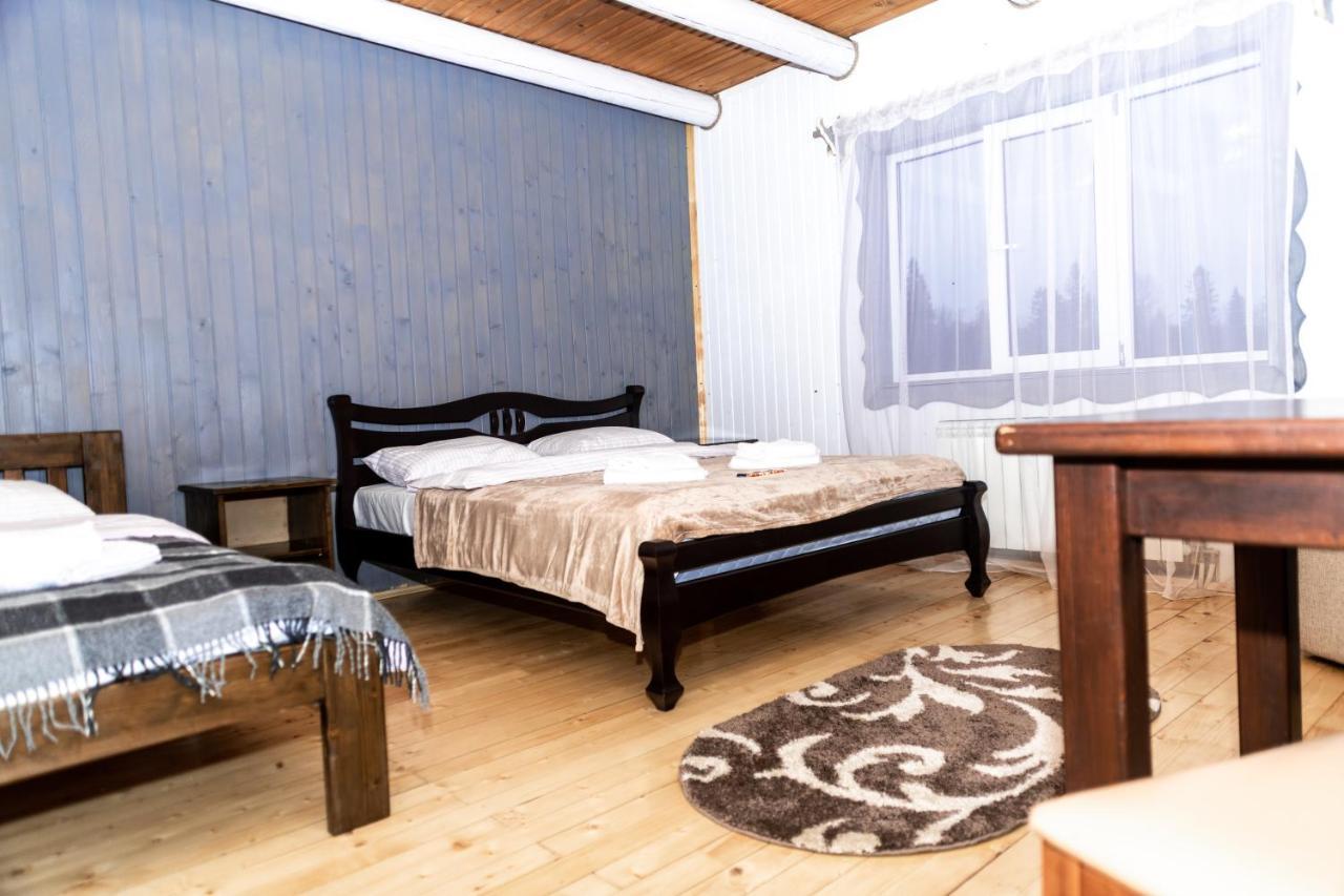 Hotel Wood House à Pilipets Extérieur photo