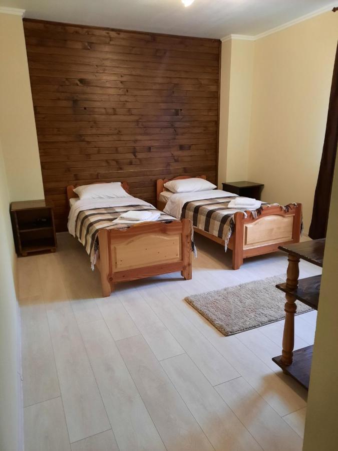 Hotel Wood House à Pilipets Extérieur photo